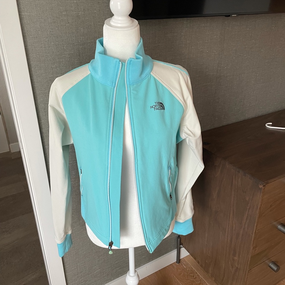 ADORABLE North Face Coat (M) Off white and Teal